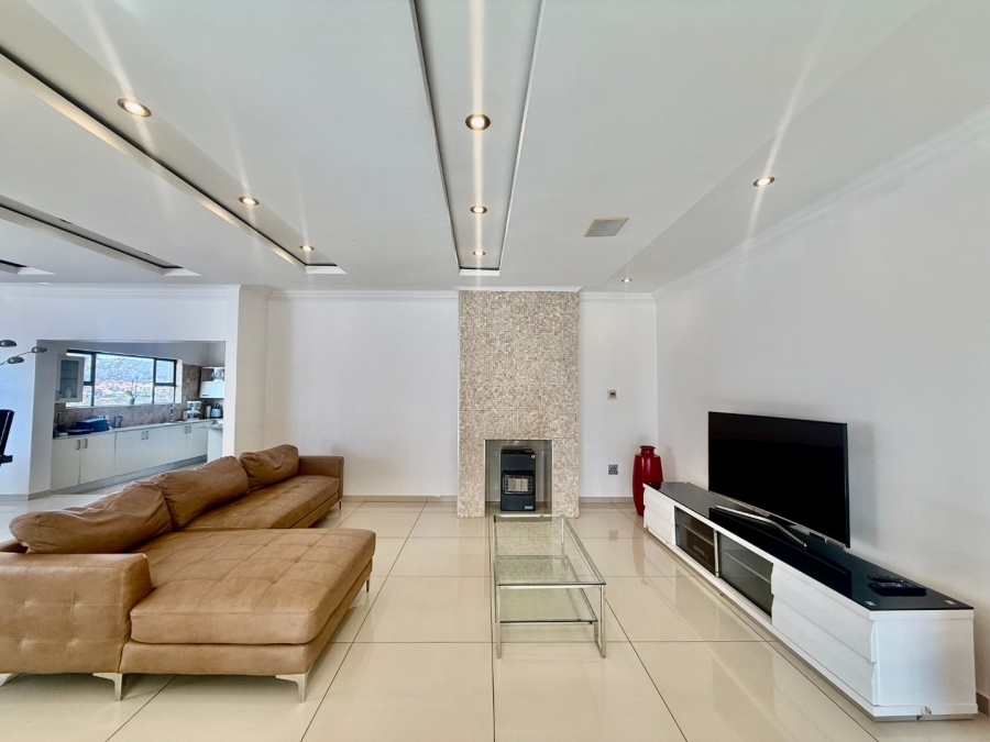 4 Bedroom Property for Sale in Birdwood Estate North West